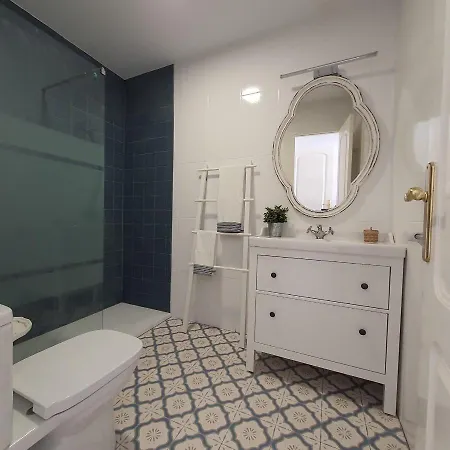 Mascarat Apartman *